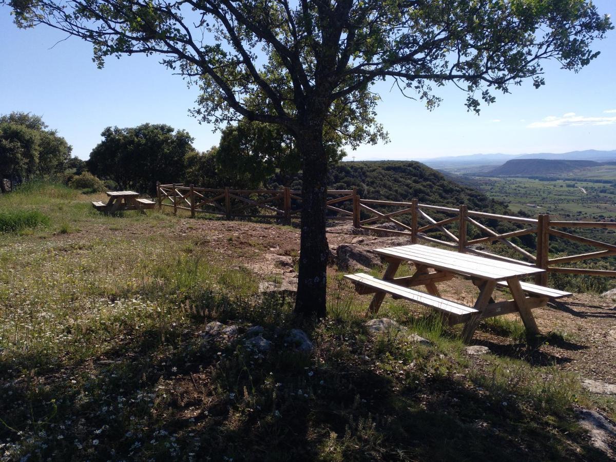 Casa Rural Las Abubillas Mirabueno 外观 照片