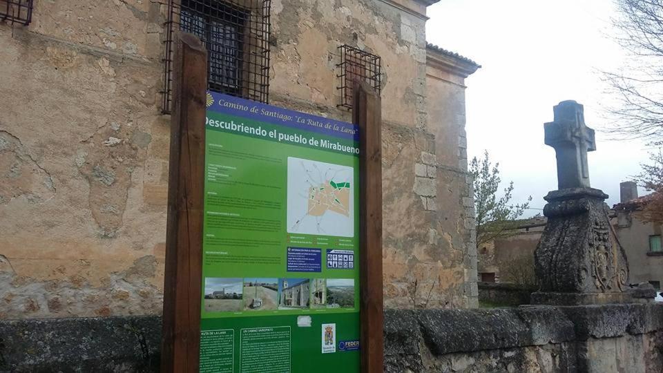 Casa Rural Las Abubillas Mirabueno 外观 照片