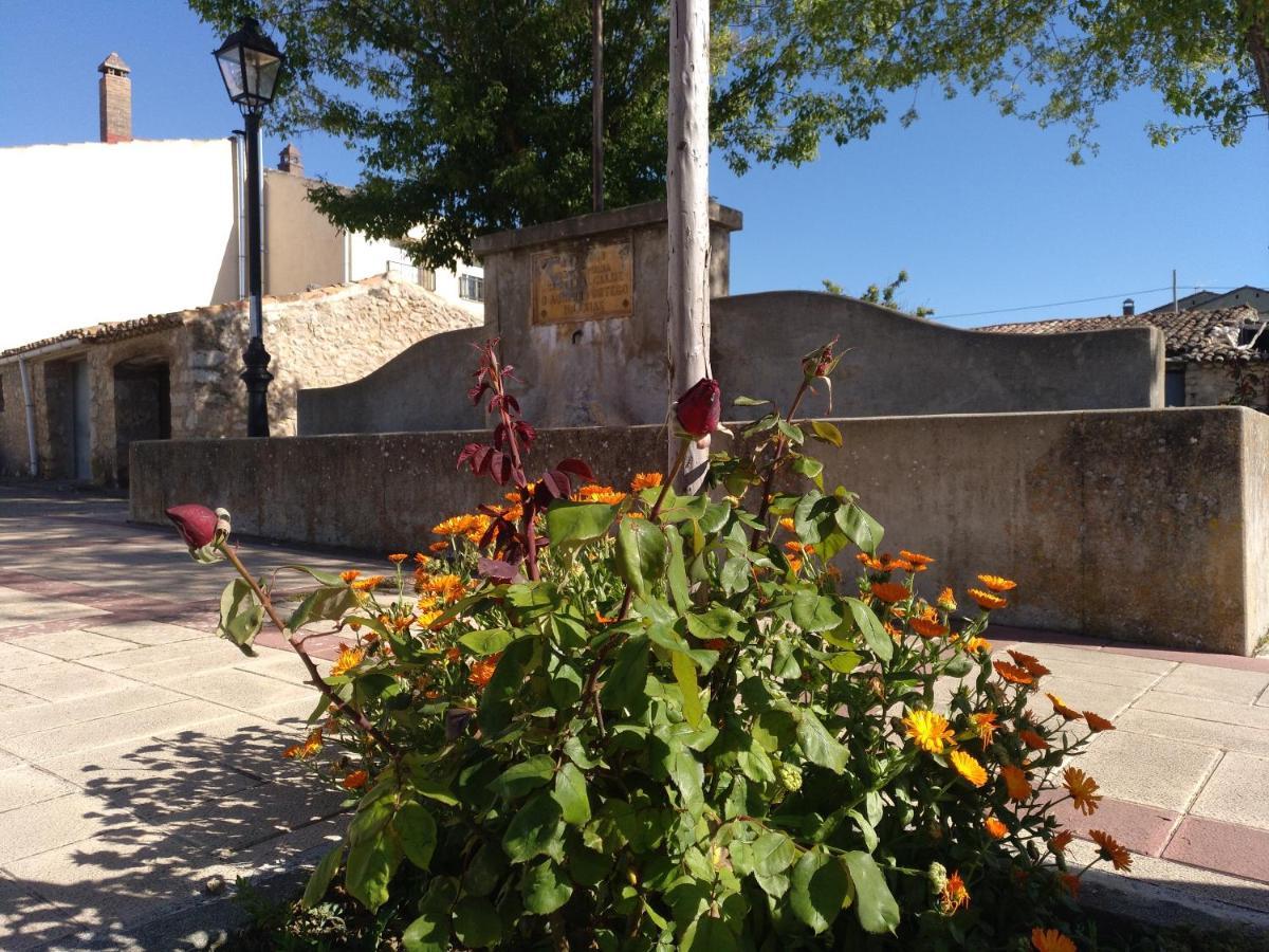 Casa Rural Las Abubillas Mirabueno 外观 照片